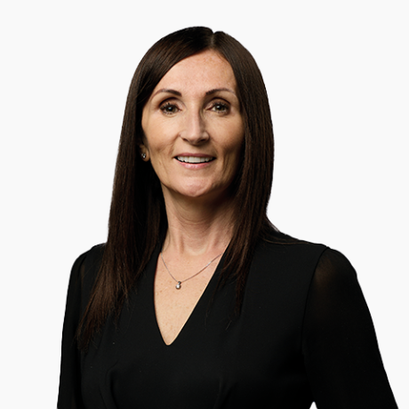 Headshot of Fiona McCarthy