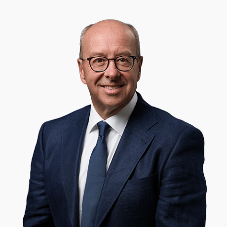 Headshot of Mark Pain